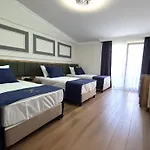 New Fors Hotel